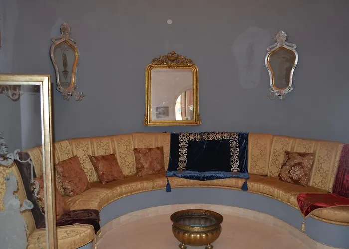 Elegante Nel Centro Di Apartment