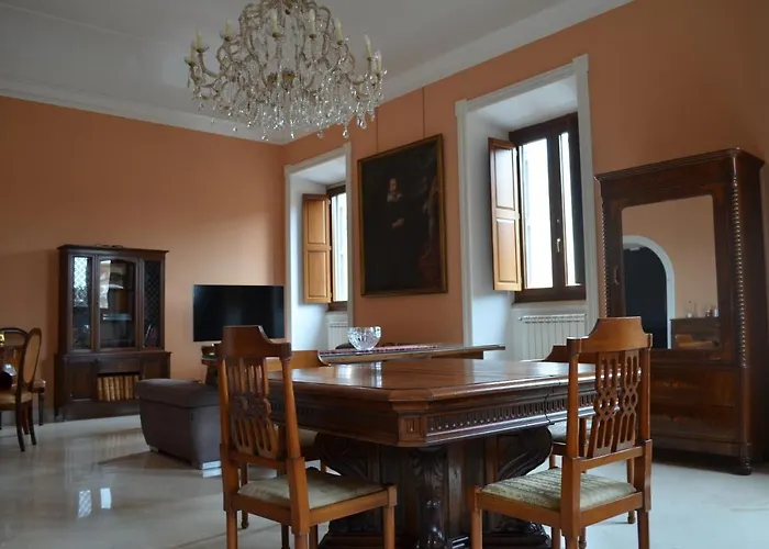 Elegante Nel Centro Di Apartment Rom